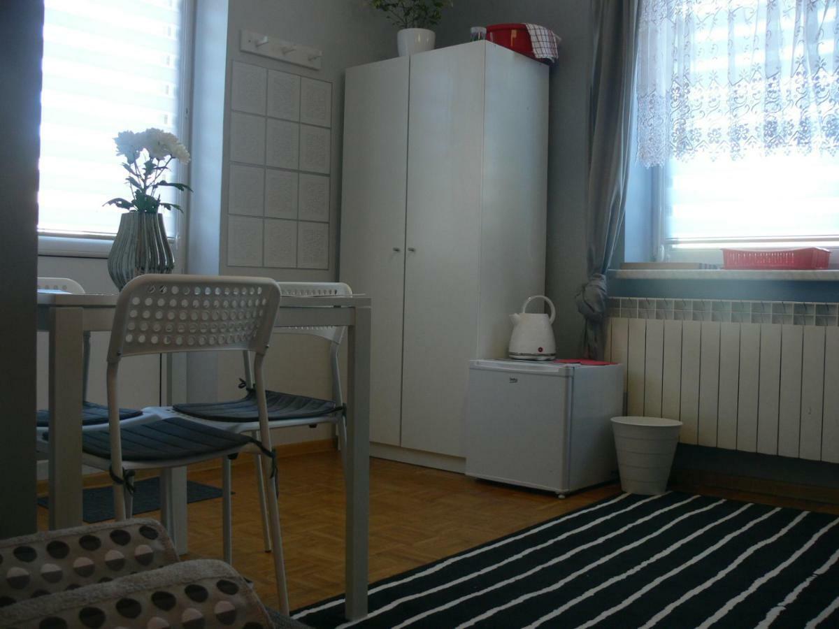 Pokoj Uniejów Exterior foto